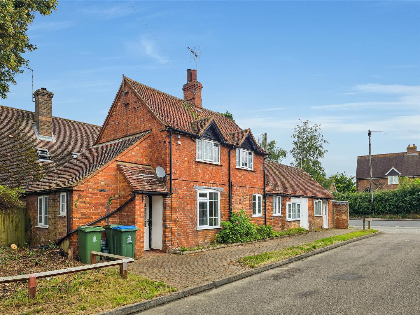 High Street South, Stewkley
